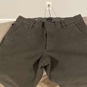 Dockers gray and navy blue 32x30 khakis strait fit. 2 total pairs of pants.